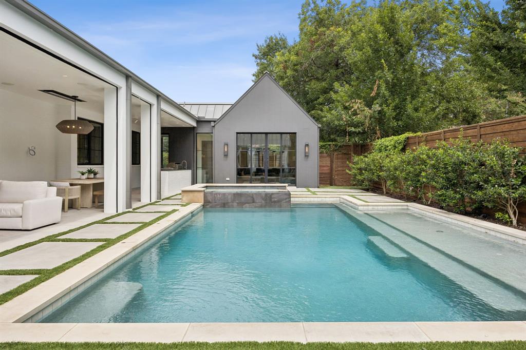 Meadowbrook Terrace - Residential