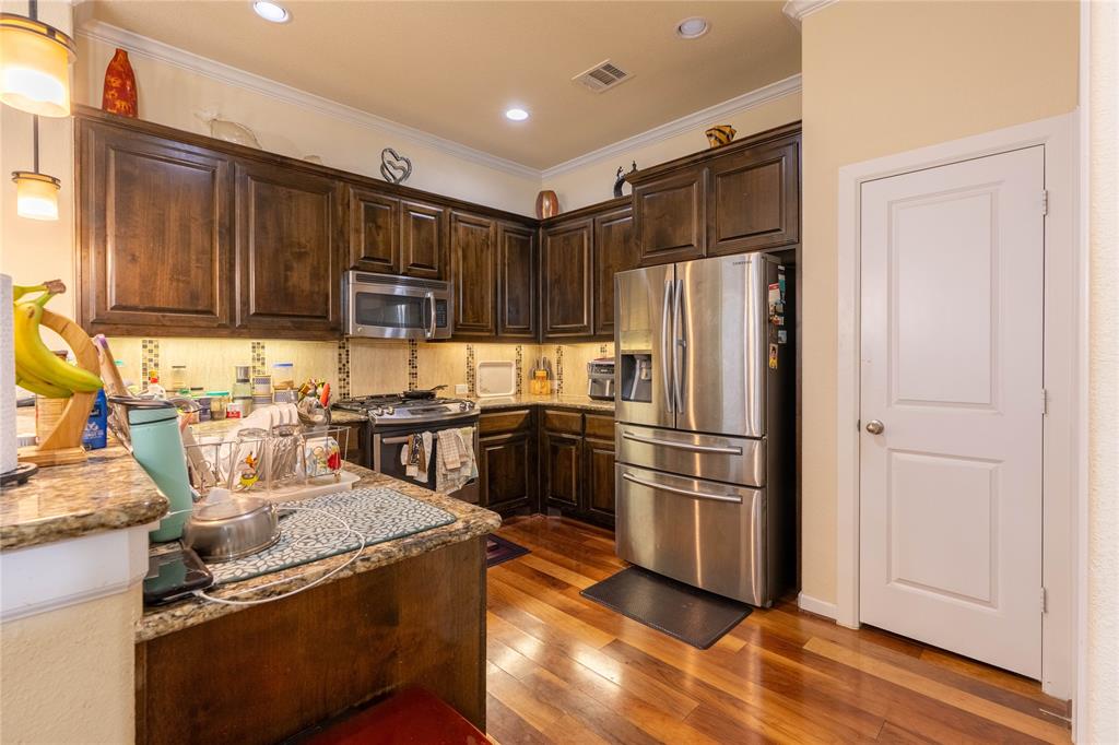 Viridian Village 1c 2 - Residential