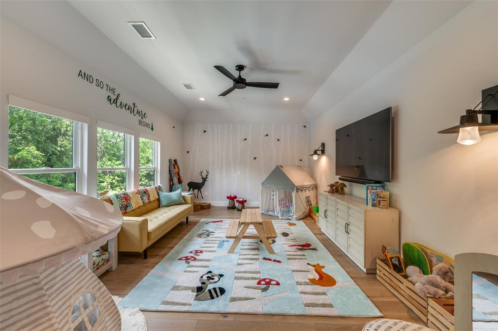 Sunset Point At Twin Coves - Residential