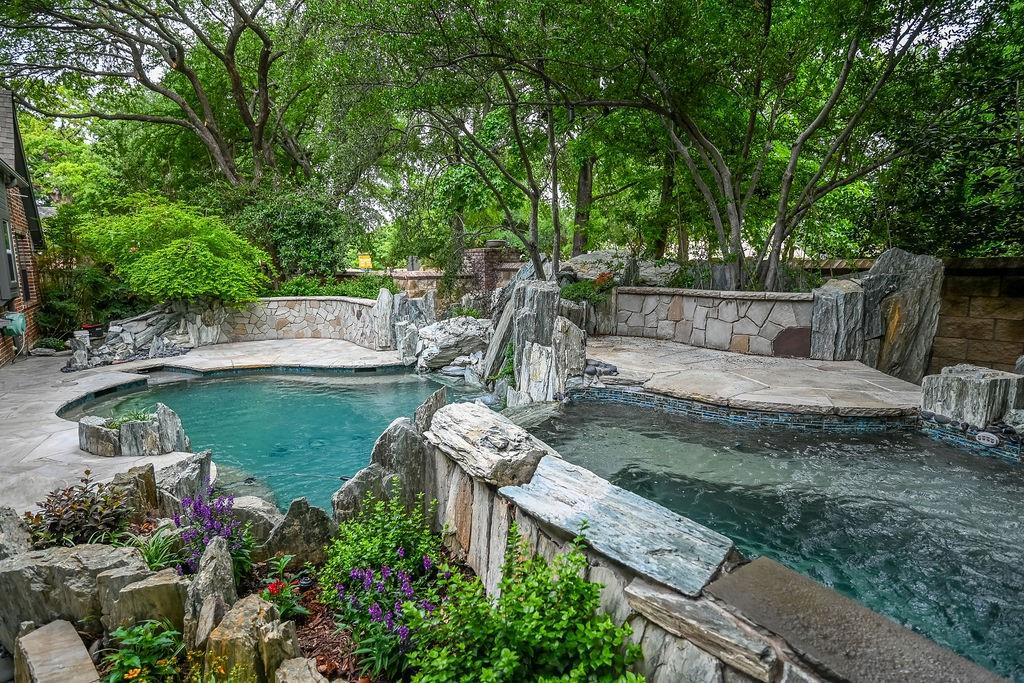 Summit at the Springs - Residential