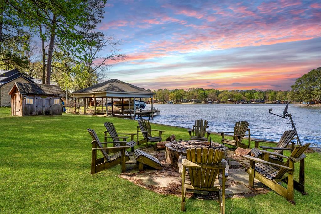 Snug Harbor - Residential