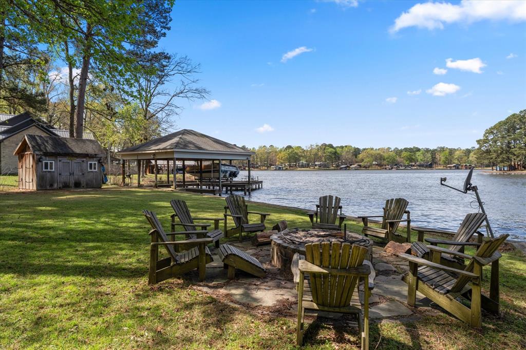 Snug Harbor - Residential