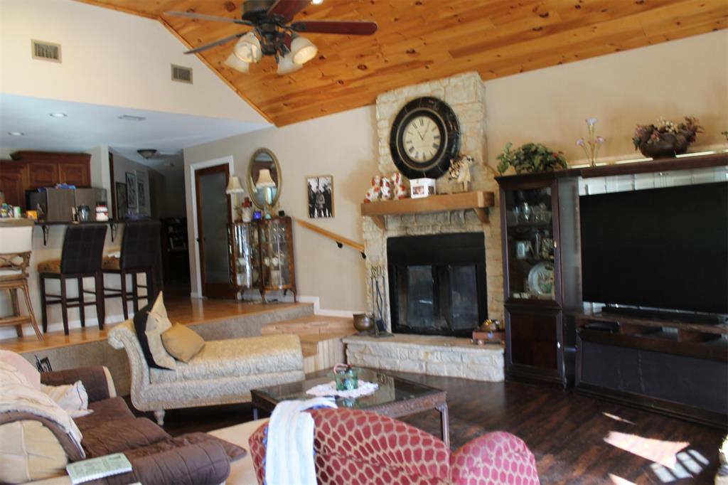 Point La Vista - Residential