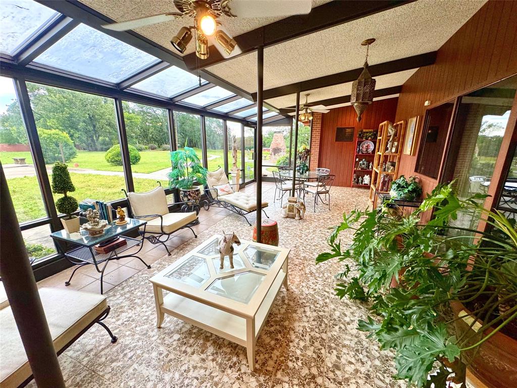 1.517 Acres more or less, Block 3421, T.E.&L. Co. - Residential