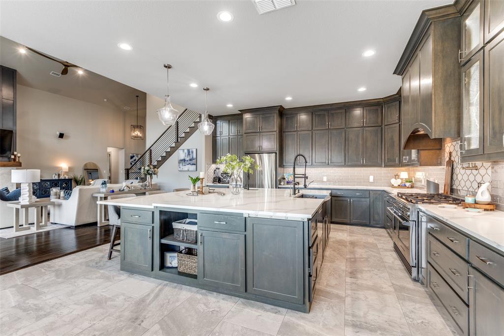Bluffs Of Winding Creek - Residential