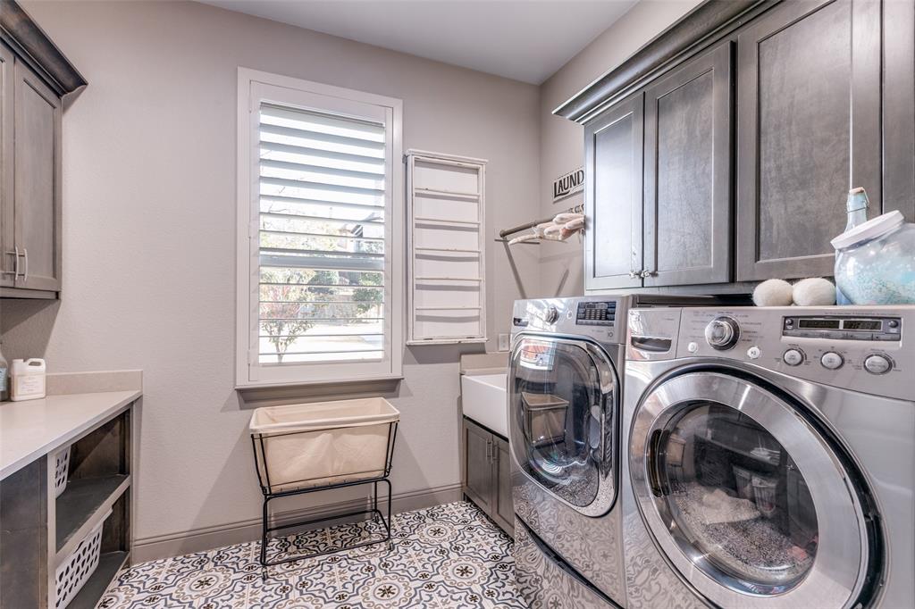 Bluffs Of Winding Creek - Residential