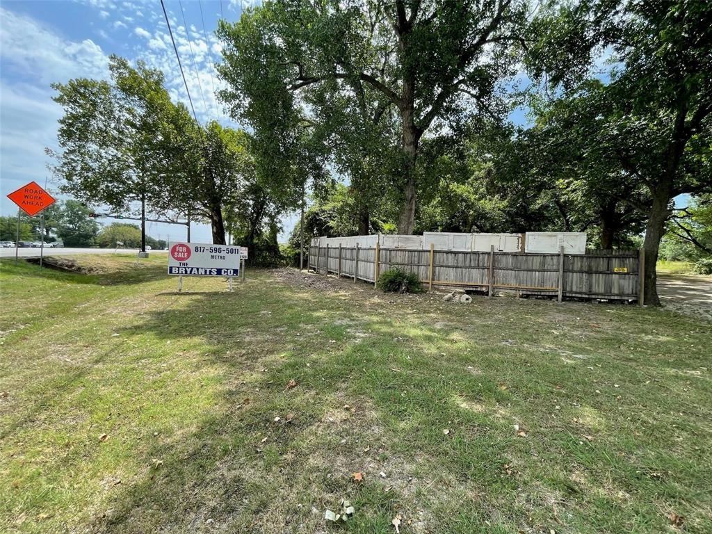 E Crockett Surv Abs 214 - Commercial Sale