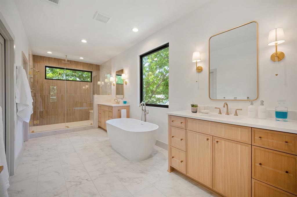 Wilshire Heights 3 - Residential