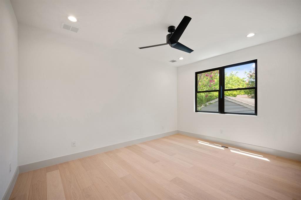 Wilshire Heights 3 - Residential