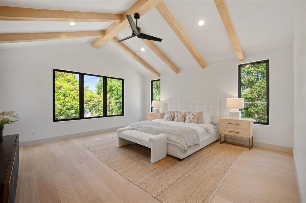 Wilshire Heights 3 - Residential