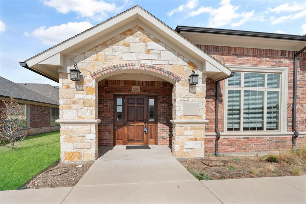 PRIME LOCATION! Ideal for IT services, medical practices, or private businesses. This high-end office condo is nestled within the esteemed TPC Craig Ranch golf course neighborhood. With quick access to Hwy 121 and situated in a densely populated region, you're just moments away from cafes, eateries, and shopping centers. Combine business and leisure to leave a lasting impression on your clients. This corner unit boasts abundant natural lighting. Architectural highlights include a grand stone and brick facade, personal entryway, welcoming reception space, restroom, a break room equipped with a kitchen, and four individual office areas. Additional storage is available in the floored attic. Ample parking spaces provided. The HOA manages water, waste disposal, and upkeep of communal areas. Landlord takes care of Taxes & HOA fees. Truly a prime location for great business opportunities!
