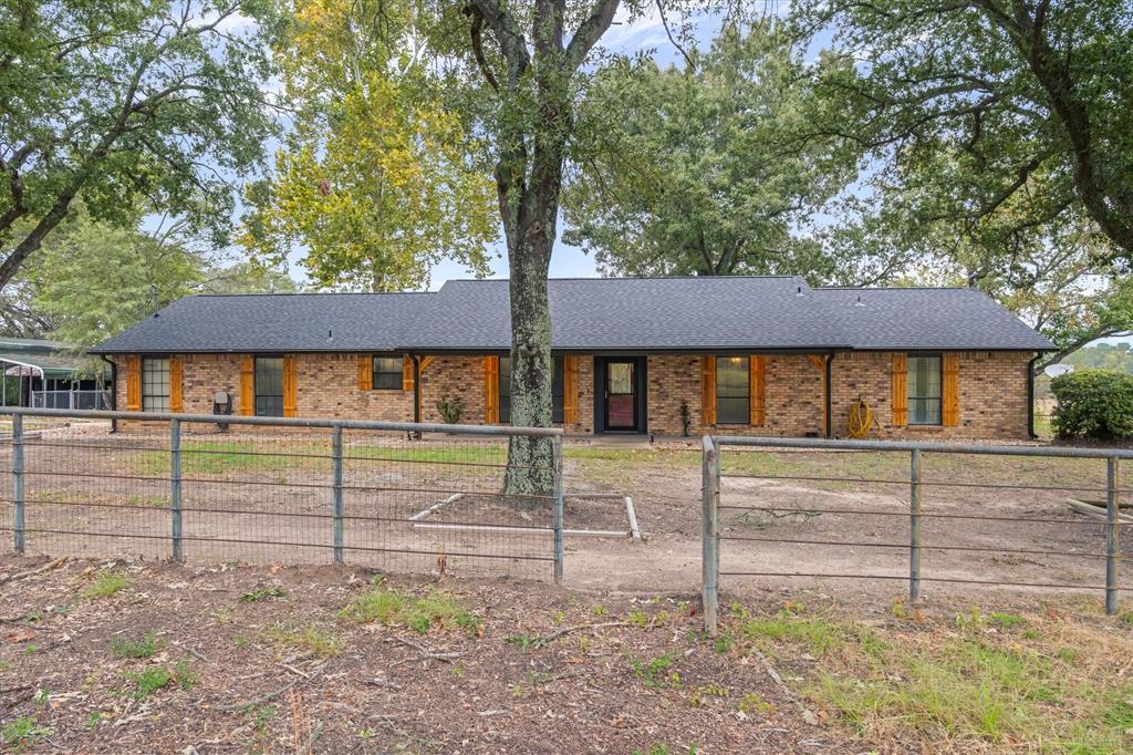 ABST A0498 E HUNT - Residential