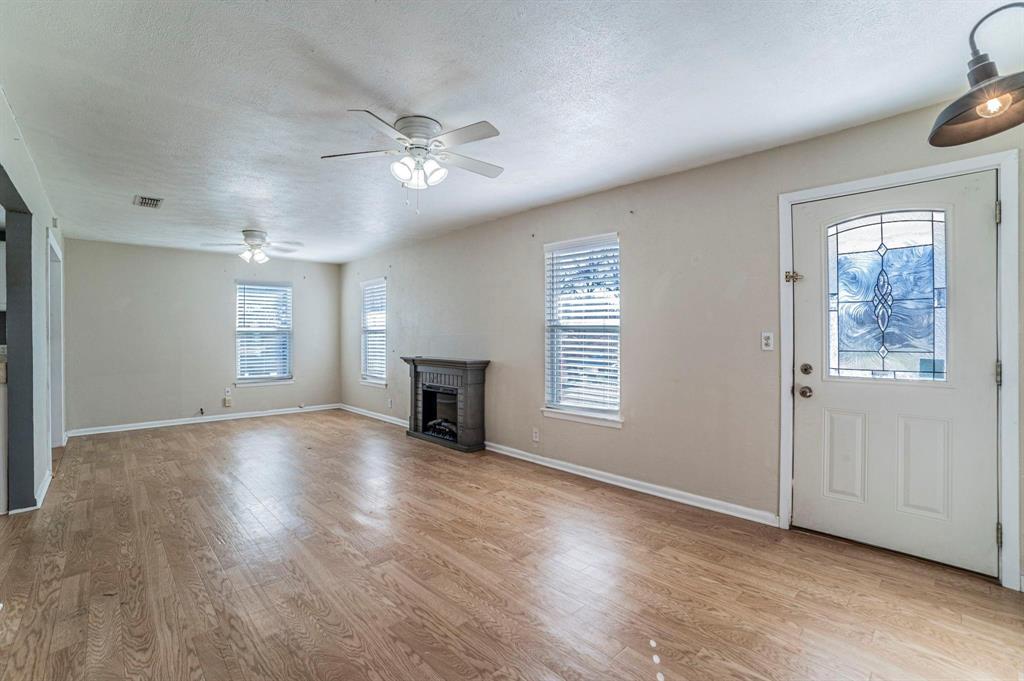 Meadow Heights - Residential