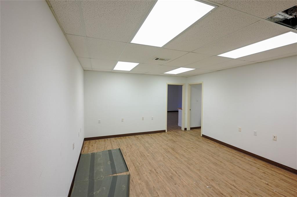 David Blaylock Add - Commercial Sale