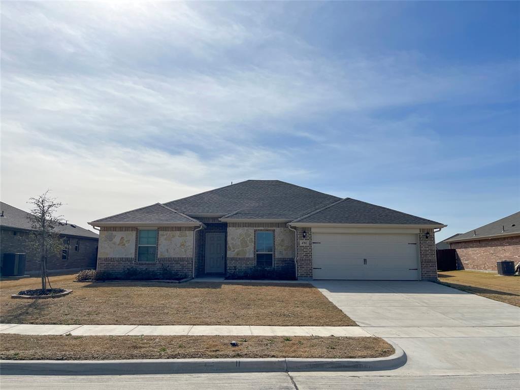 Lots of open space inside and out! Updated four-bedroom three-full-bath brick home in Sanger Circle.  Boasts a huge open Kitchen, Living and Dining area, Split bedrooms, bonus office room and large spacious pantry.  New paint and carpet inside make this home feel brand new. Features tile floors, covered patio, new roof and two water heaters.  All this overlooking massive, fenced backyard.  Some images in this listing have been virtually staged.