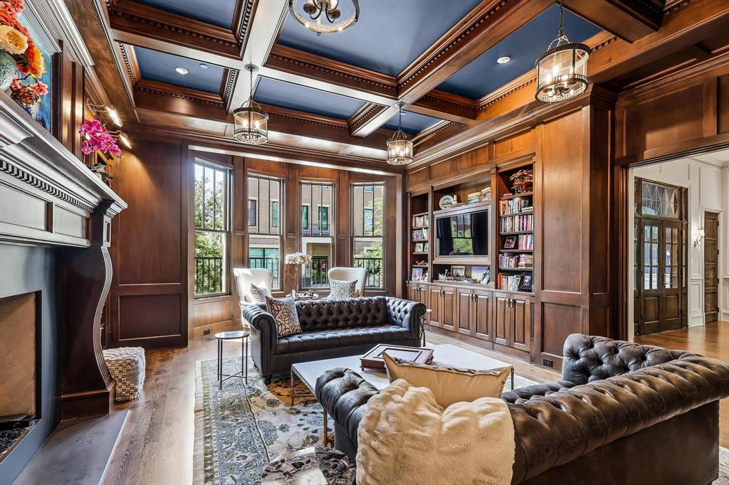 Garden District & Ph C - Residential