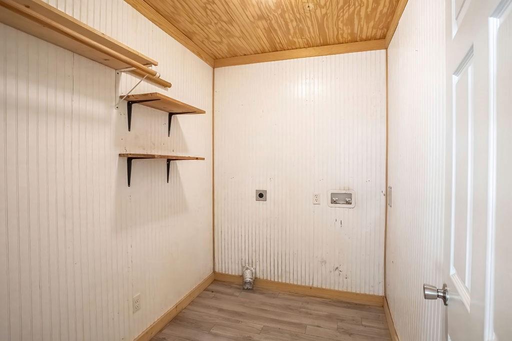 Barres - Residential