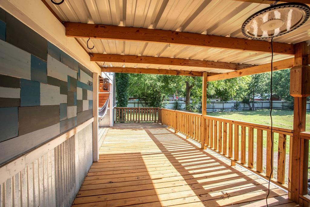 Barres - Residential