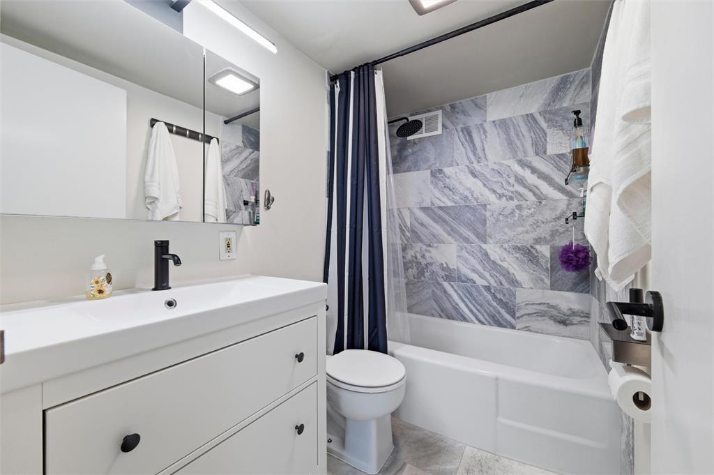 Twenty-One Turtle Creek Condos - Residential
