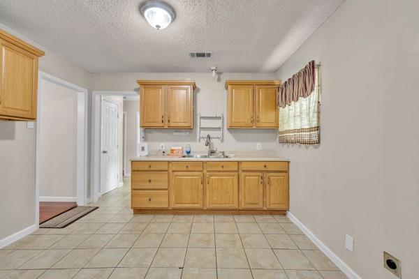 Jones Court Add - Residential