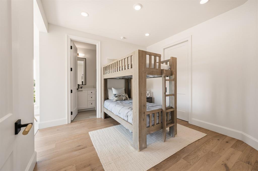 Lakeside Vlg Ph I - Residential