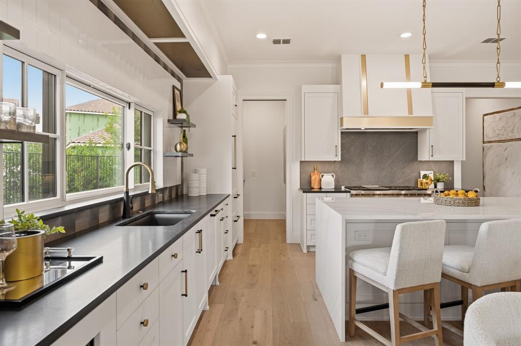 Lakeside Vlg Ph I - Residential