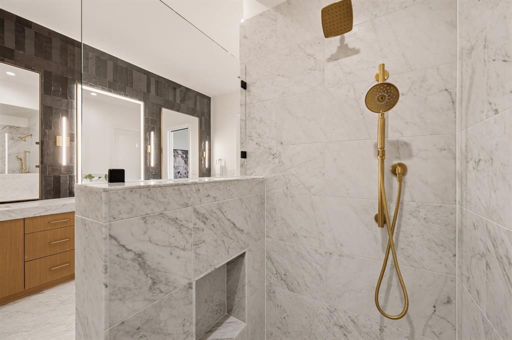 Lakeside Vlg Ph I - Residential