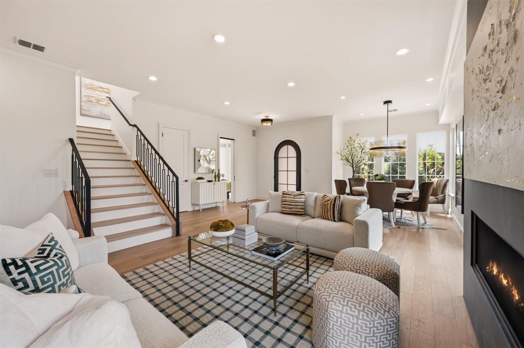 Lakeside Vlg Ph I - Residential