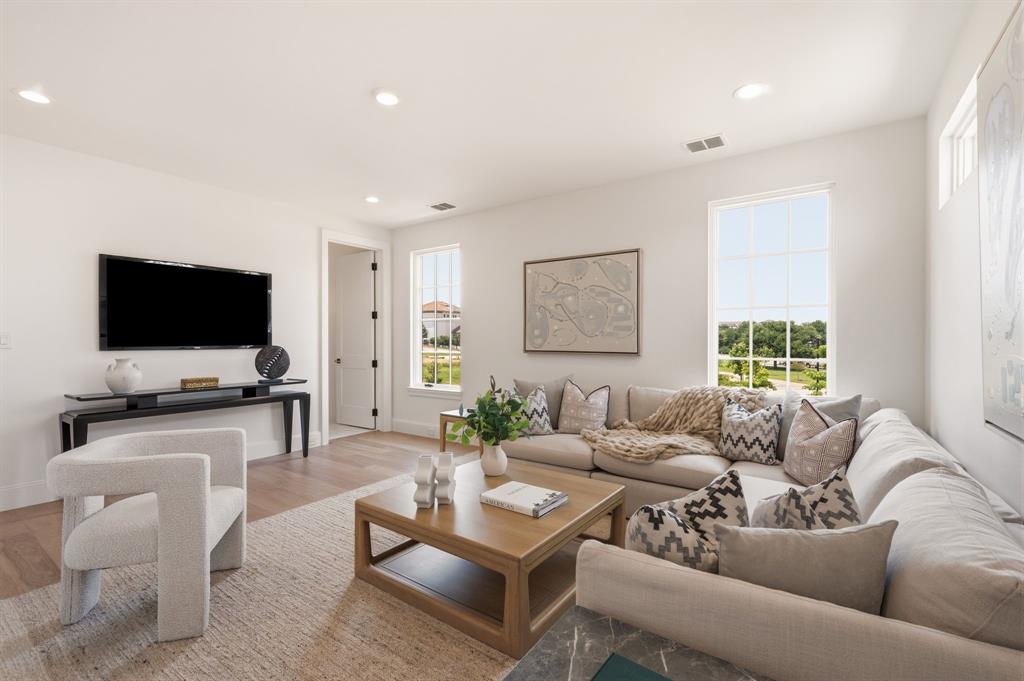 Lakeside Vlg Ph I - Residential