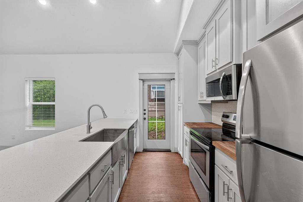 Perrys J W 1st Add - Residential