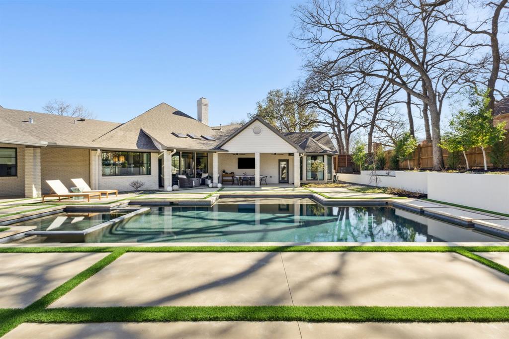 Diamond Circle Estate Add - Residential