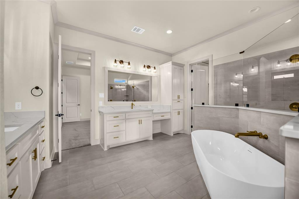 Overton Oaks - Residential