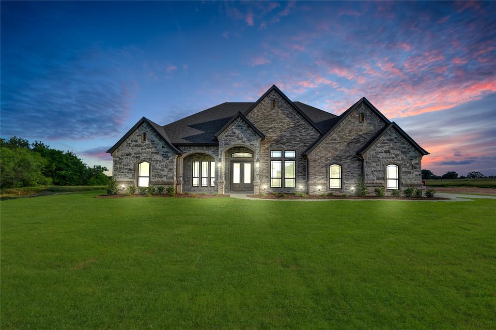 LBK LUXURY NEW CONSTRUCTION COMPLETE : : Introducing Decatur, TX  newest Luxury Home, Community :: 115 Turtle Back located within the new community of Overton Oaks. Brand new custom home built by LBK Homes. Enjoy the peace and quiet of living on over 2 acre private lot. Step inside the front door and you will be immediately greeted with a light, bright, & open floor plan paired w soaring ceilings. Inside the Chef's kitchen you will enjoy commercial grade range and oven, oversized kitchen island w ample seating, upper & lower cabinet lighting, and a walk in pantry. The secluded master suite features a spa like bath with double vanities, large walk in closet. Additional bedrooms complete the home including a game room fit w surround sound wiring. Plenty of space for all the toys and vehicles in the oversized 3 car garage. Enjoy those iconic Texas Sunsets day after day from your back porch. Secure and private living less than 45 mins to Dallas, Ft Worth, Alliance Town Center, Southlake, DFW Airport