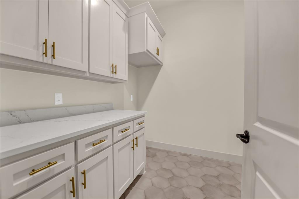 Overton Oaks - Residential