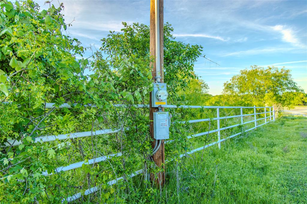 Grayson County School Abs 329 - Land