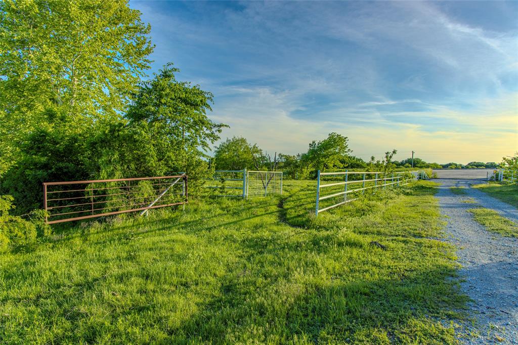 Grayson County School Abs 329 - Land