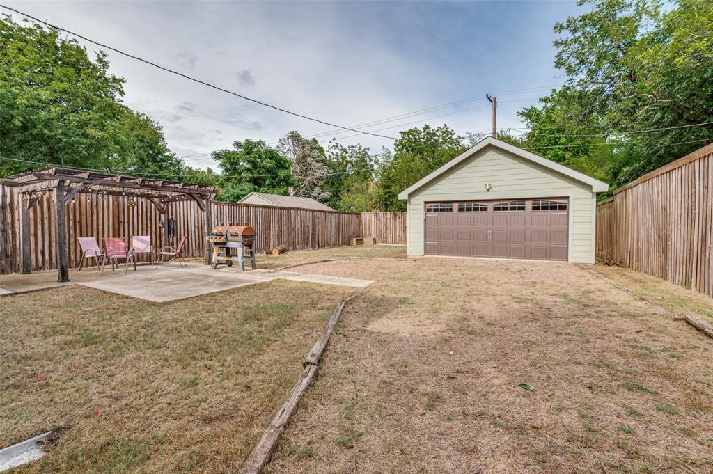 Winnetka Heights - Residential
