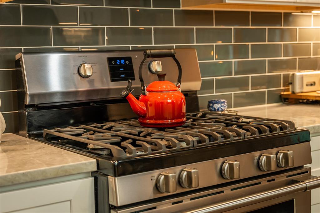 Winnetka Heights - Residential