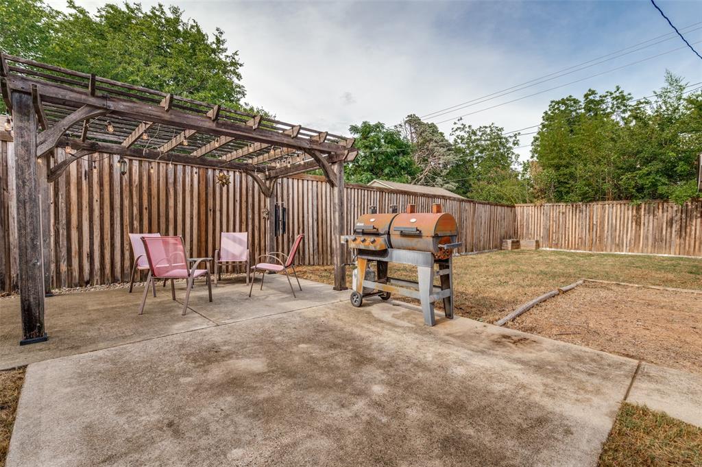 Winnetka Heights - Residential
