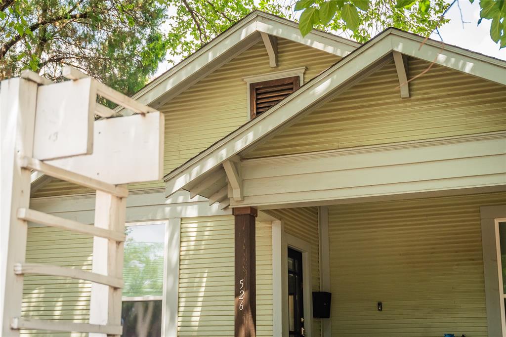 Winnetka Heights - Residential