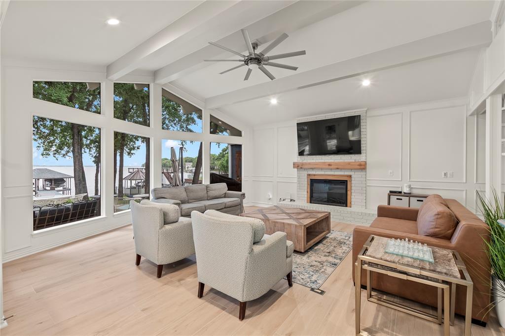 Deer Island Estate - Residential