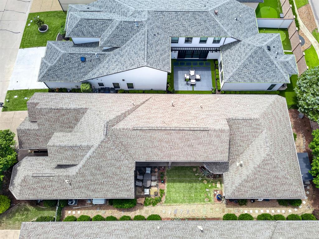 Courtyards - Residential
