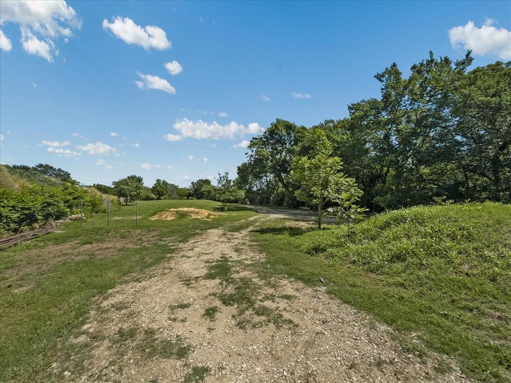 Cedar Dale - Land