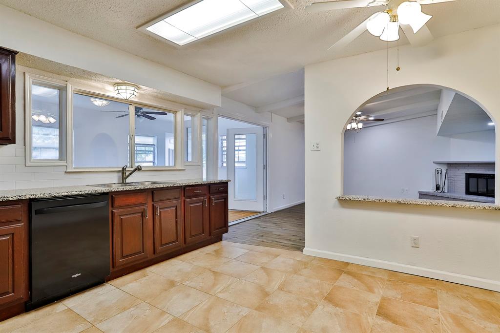 Spring Brook Estates Add - Residential Lease