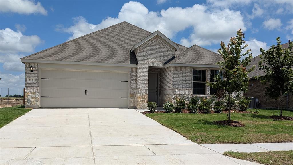 New! Amazing and spacious single story! Four bedrooms, three full baths, separate study-den. Home includes, large island kitchen, granite counters throughout, LED lighting, full sprinkler system, professionally engineered post tension foundation, and much more!
Come see this stunning new community in Caddo Mills nestled between Hwy 66 and I-30. Enjoy small town country living with access to downtown Dallas only 42 miles away. With a playground, community pool, and 3 large lakes under an hour away, there’s no shortage of outdoor fun available with this neighborhood. This community has something for everyone! Schedule a tour today!
