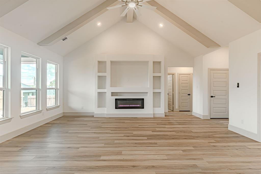 Canyon Creek - Residential