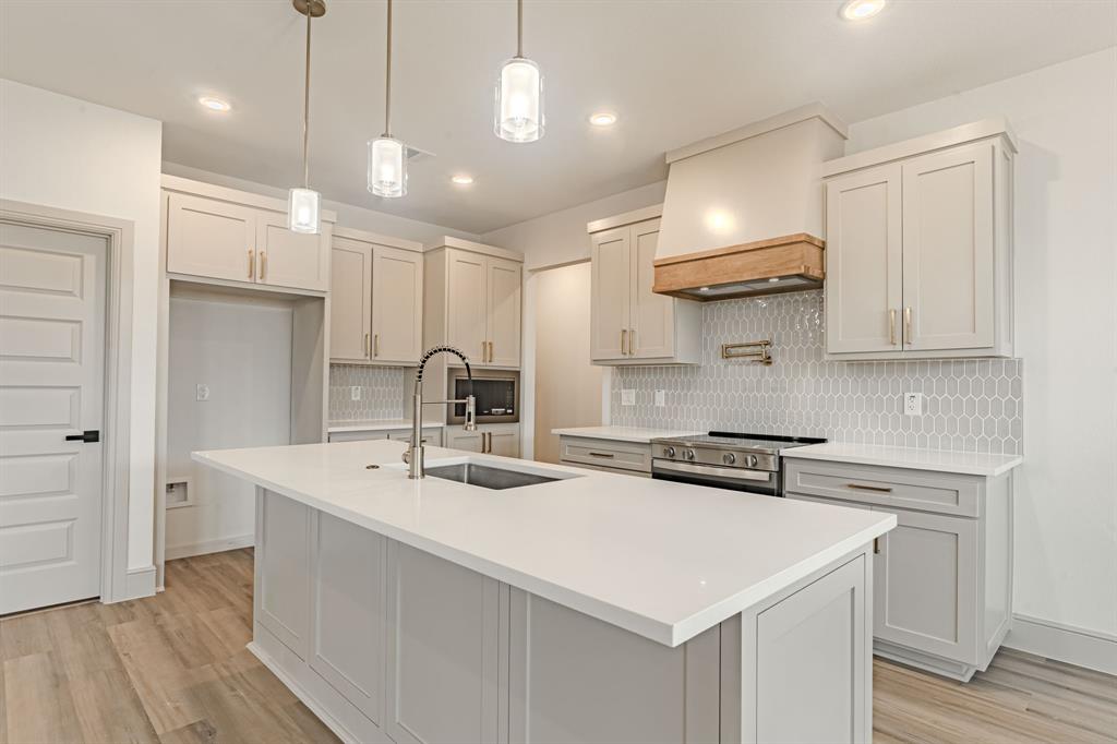 Canyon Creek - Residential