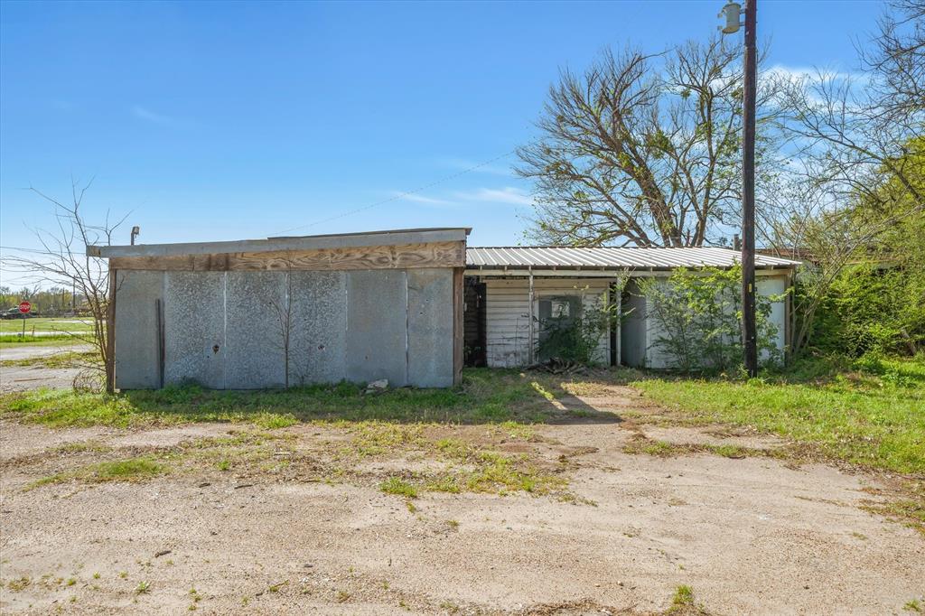 Grand Saline - Commercial Sale