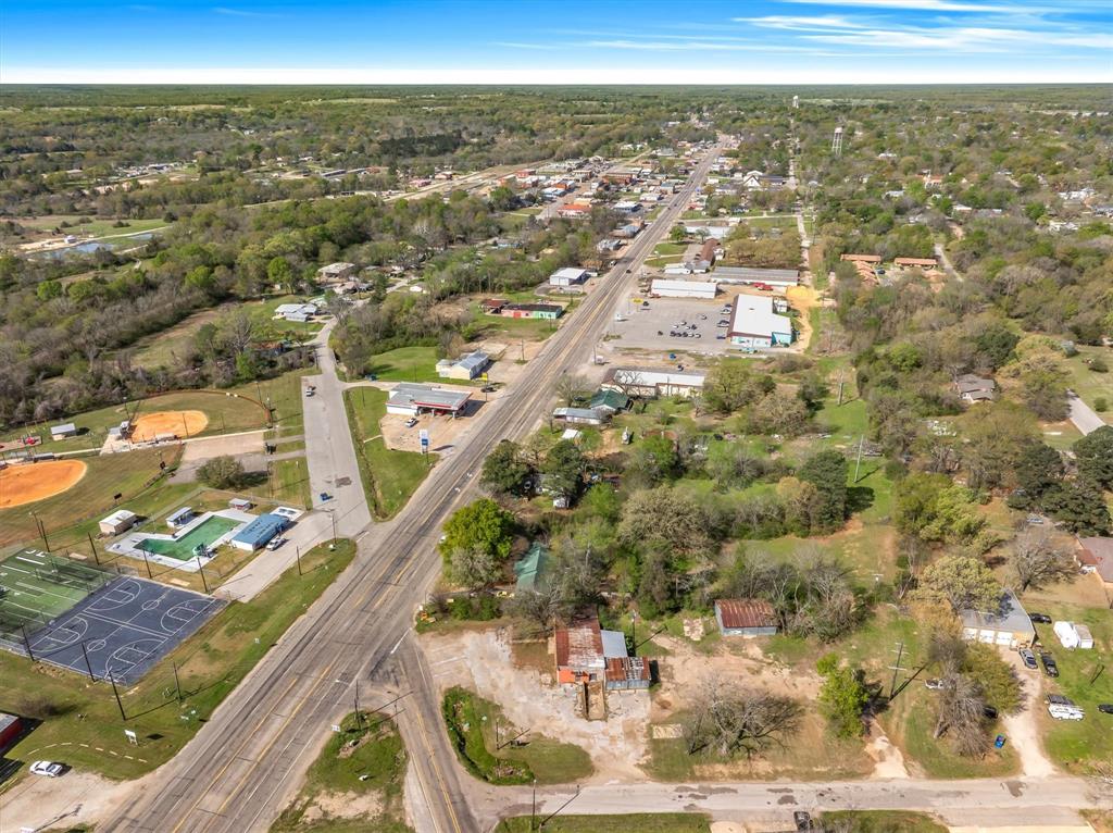 Grand Saline - Commercial Sale