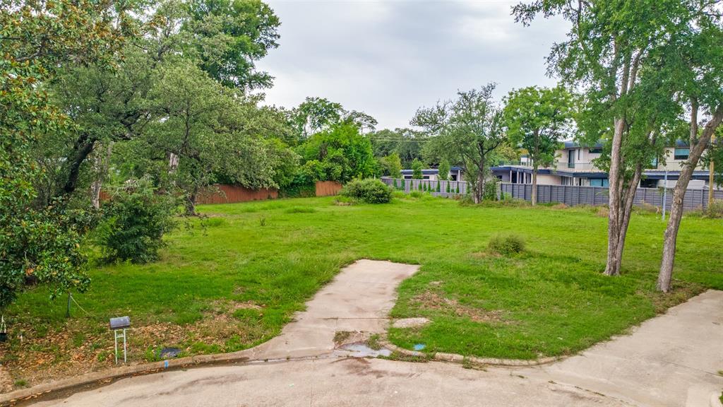 Russwood Acres - Land